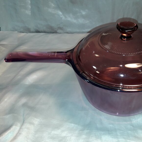 Vintage 90s Cranberry Visions Pyrex Corning 1.5L All-Glass Purple Saucepan w/Lid - Picture 10 of 10